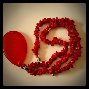 Cute vintage red necklace